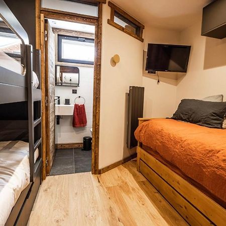 spot, exceptl 80 m2, centre Alpe d Huez, ski au pied, Ménandière, 8 pers, 3ch, 3sdb Alpe d'Huez Exterior foto